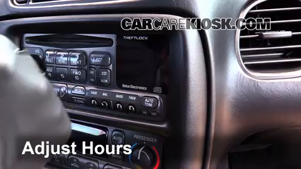 2002 Chevrolet Corvette 5.7L V8 Convertible Reloj Fijar hora de reloj